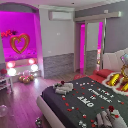 Con Vasca Idromassaggio Due Cuori Apartment *